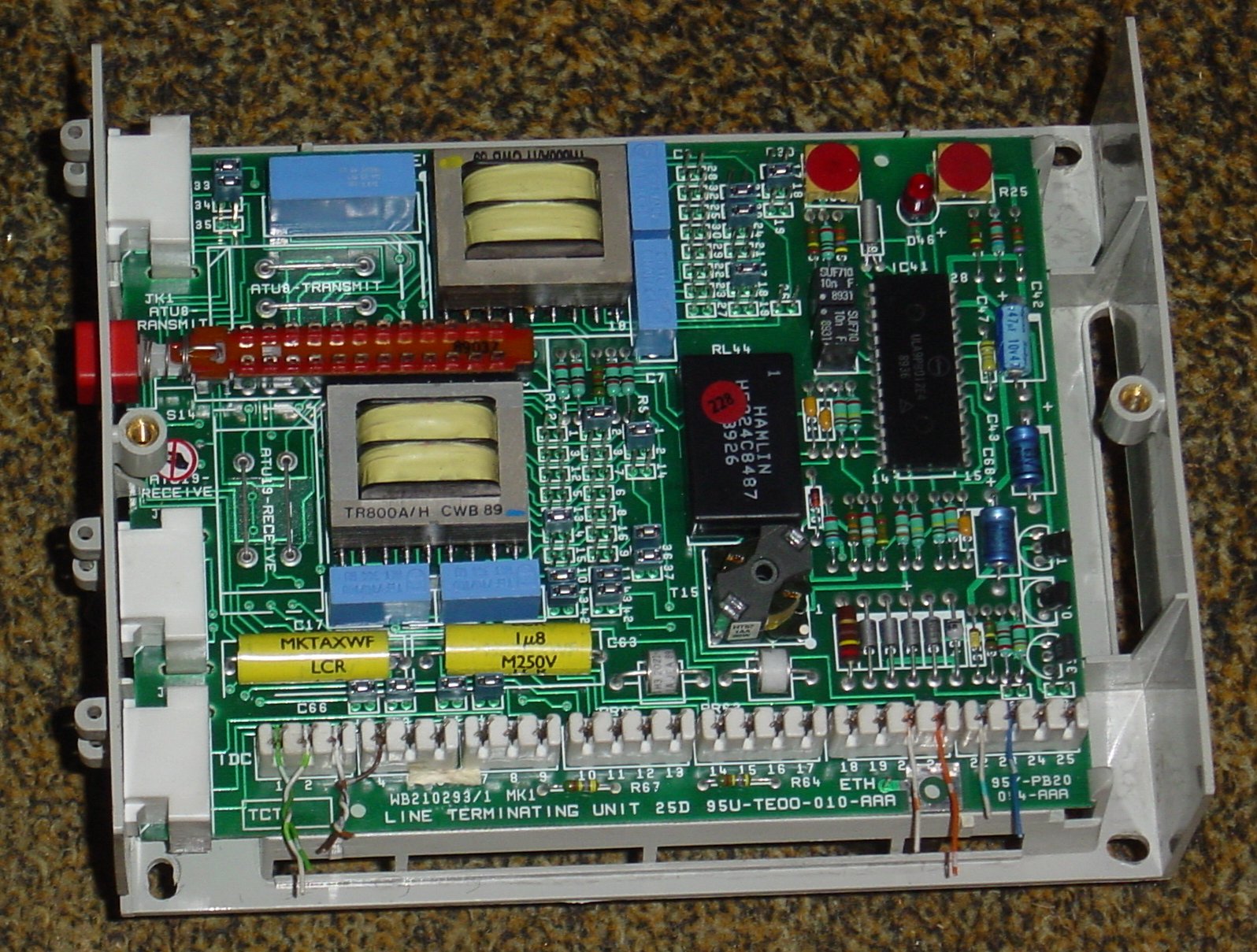 ltu25d-inside1.jpg ltu25d-inside1.jpg