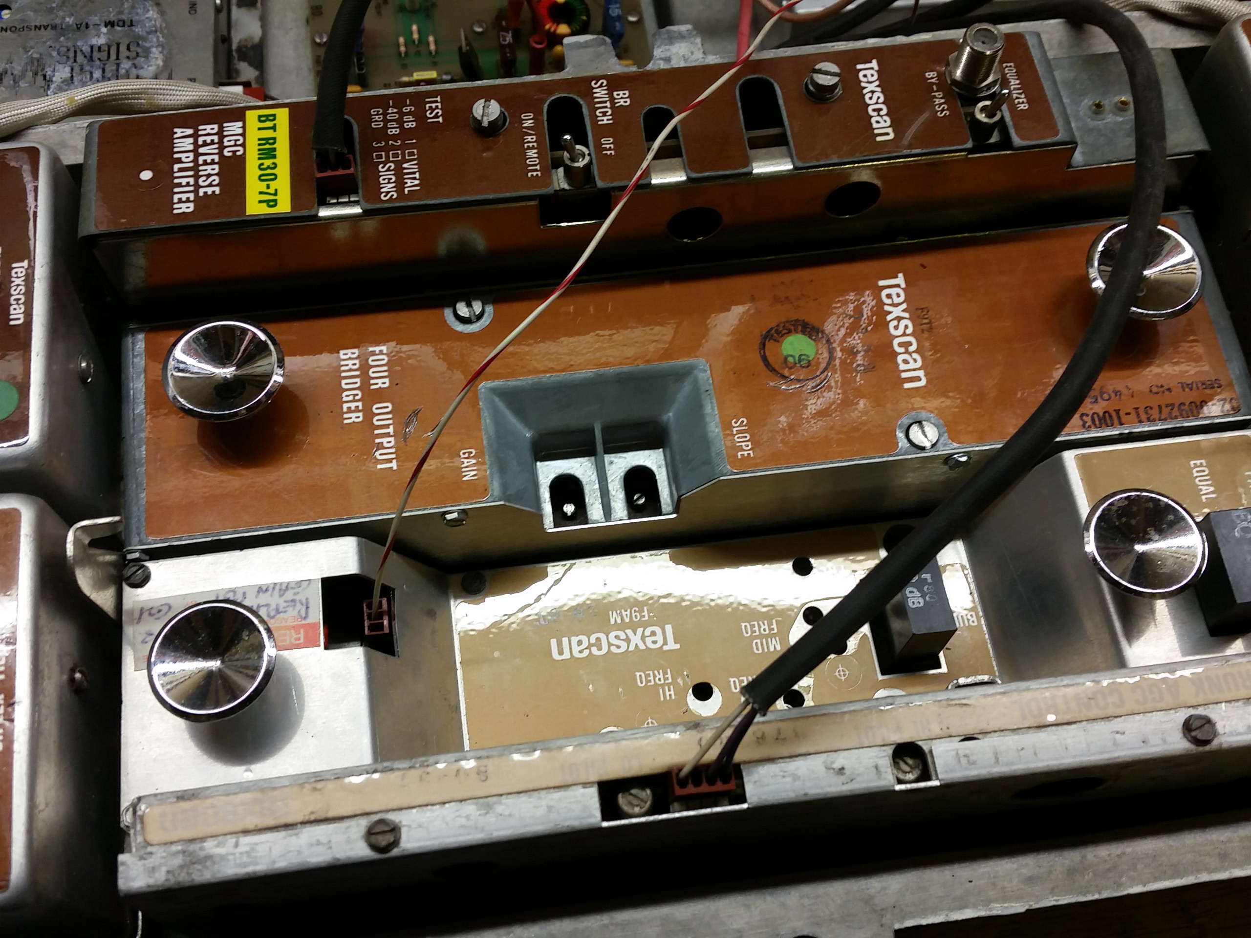 amplifier_and_bridger_modules.jpg