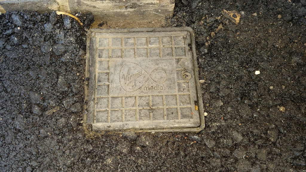 virgin-outlet2.jpg